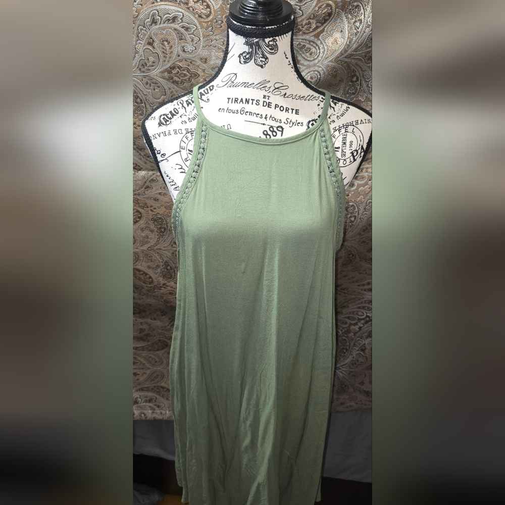 Strapped lightweight green summer /spring dress